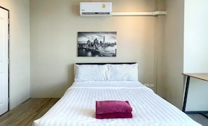Classic Double Room - Breakers Hotel Rawai (Rawai)