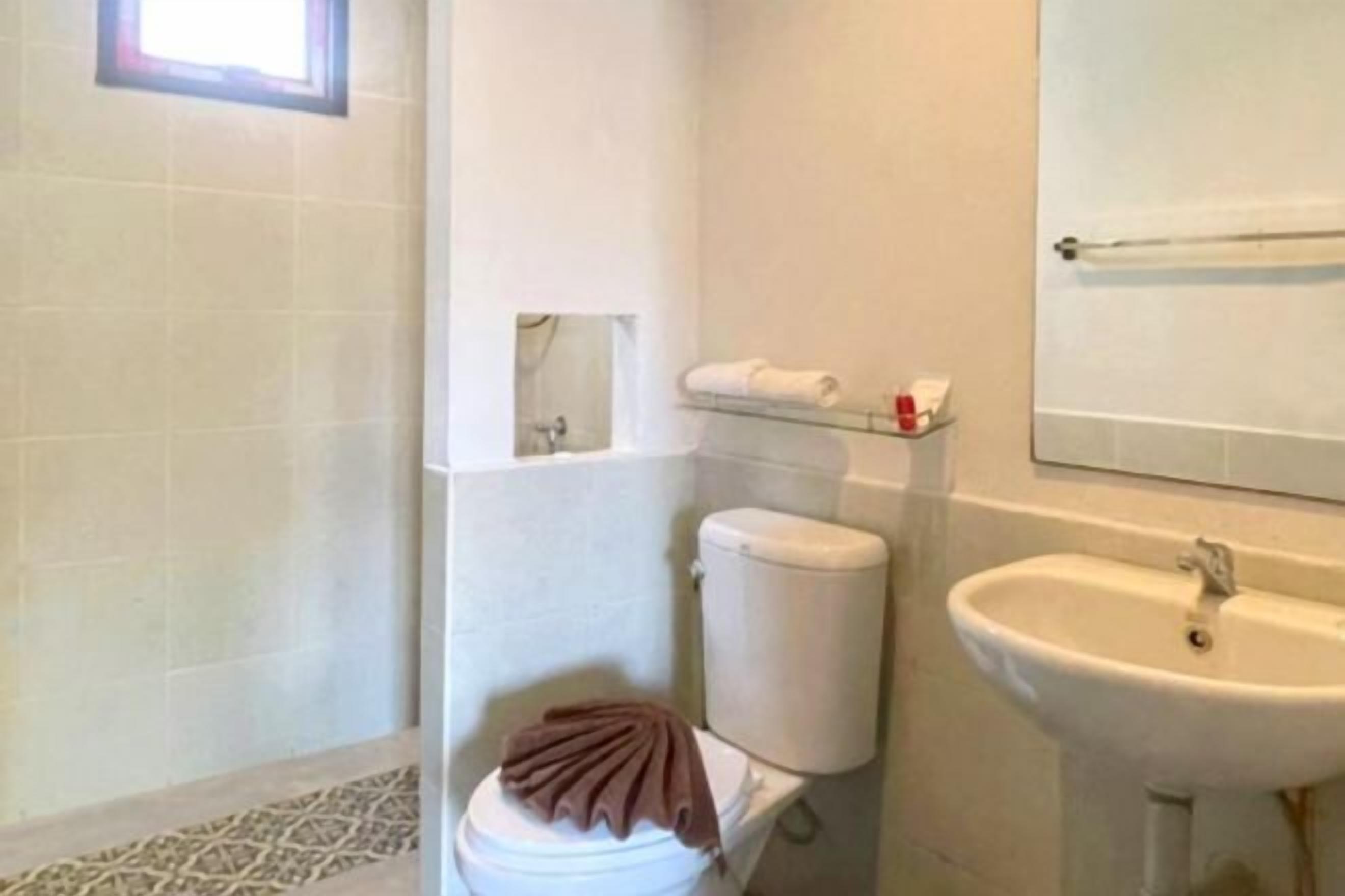 浴室 | 淋浴設備、毛巾、肥皂、洗髮精