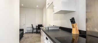 Lovely 1 Bed Budget Apartment in Central Doncaster