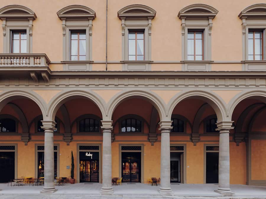 EntrĂ©e de lâhĂ©bergement