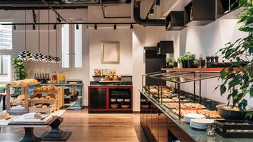 Daily buffet breakfast (EUR 20 per person)