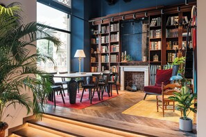 Bar (on property) - Ruby Bea Hotel Florence (Florence)