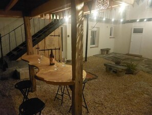 Outdoor dining - Le Cormoran Emplacement Idéal, Moderne Très Équipé (Le Hom)