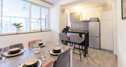 Open Mind Property - 4 Bedroom Lovely Home