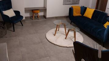 Télévision, cheminée