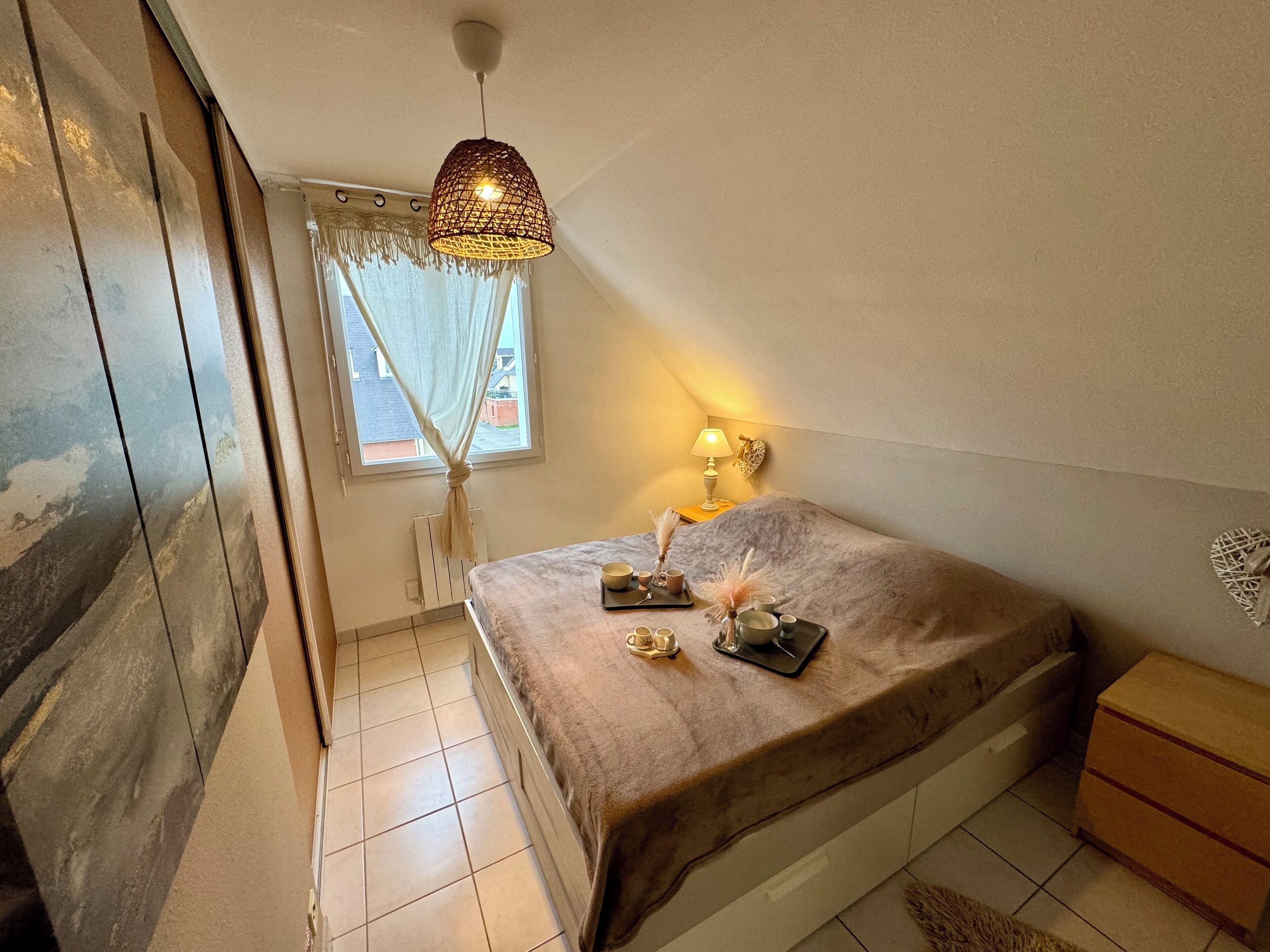 1 bedroom, desk, iron/ironing board, travel cot