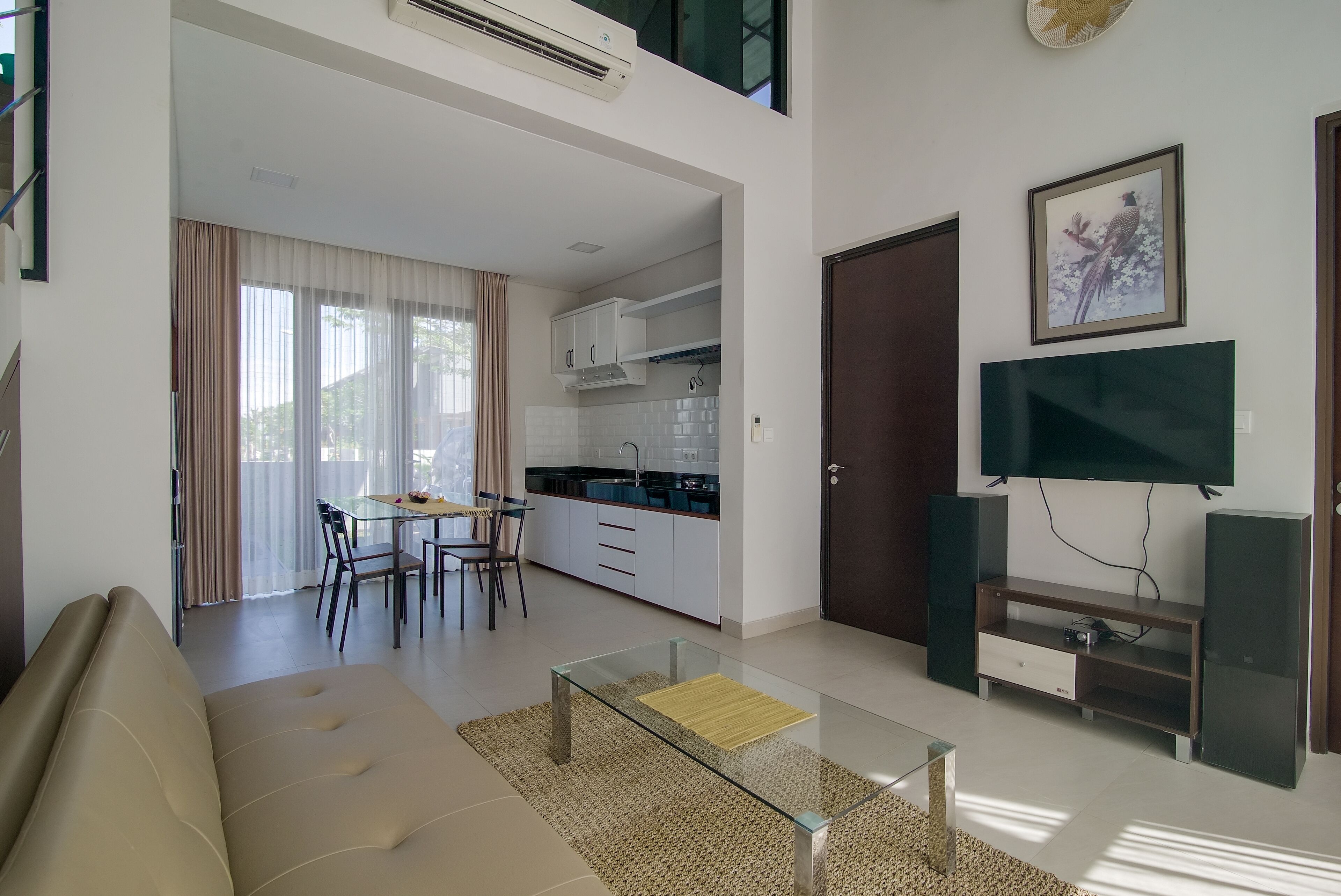 Vila Basic | Area keluarga