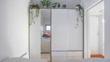 2 chambres, fer et planche Ă repasser, Wi-Fi, draps fournis