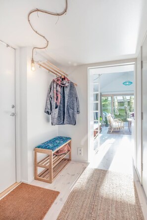 Nicht klassifiziertes Bild, 2 von 19, Schaltfläche