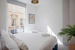 2 bedrooms, desk, iron/ironing board, travel cot