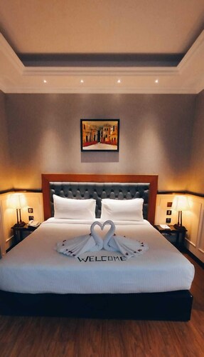 w-100 hotel_img