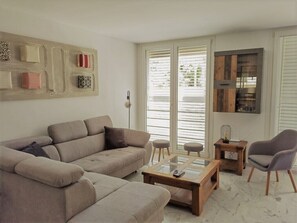 Smart TV - Moderne Ferienwohnung in Strand- und Hafennähe von Jávea (Jávea)