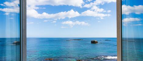 In-room safe, individually decorated, individually furnished, desk