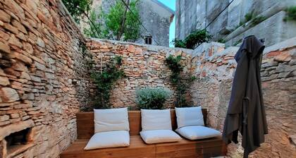 Casa Al Campanile for Your Relaxing Experience in a Rare Cocktail Pool