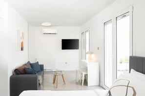 1 sovrum, skrivbord, strykjärn/strykbräda och wi-fi