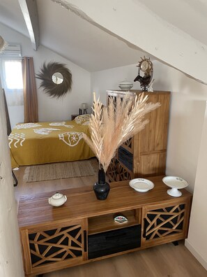 Iron/ironing board, WiFi - Appartement a l Entrée de la Ville d Arles a 800m de la Tour Luma (Arles)