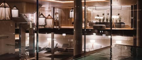 3 indoor pools, 4 outdoor pools, open 7:00 AM to 7:30 PM, pool umbrellas