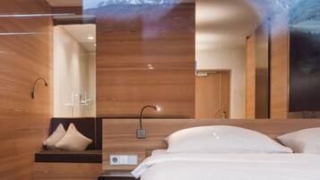 1 Schlafzimmer, Allergikerbettwaren, Minibar, Zimmersafe