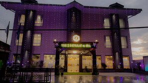 Front of property - evening/night - The Z Retreat and Spa (Gangtok)