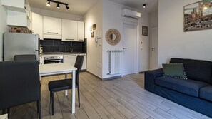 Living area - Della Grazia 1/2a (Bologna)