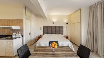 Comfort Studio | Individually decorated, free WiFi, bed sheets