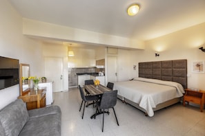 Comfort Studio - Stephanos Hotel Apts (Polis)