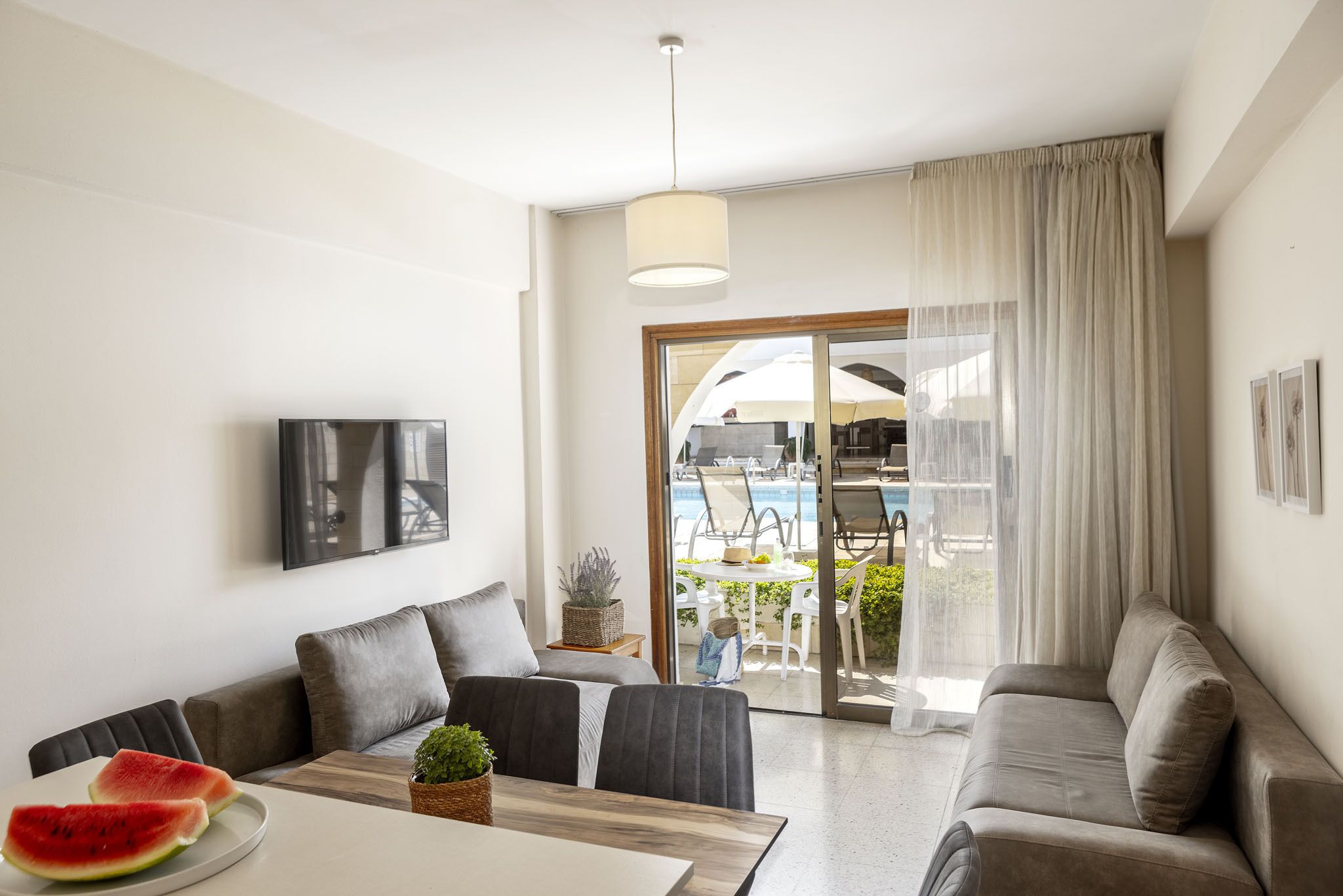 Classic Room | Individually decorated, free WiFi, bed sheets