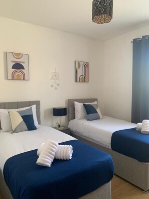 2 bedrooms