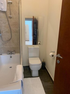 Departamento, 2 habitaciones, con acceso para personas discapacitadas | Baño