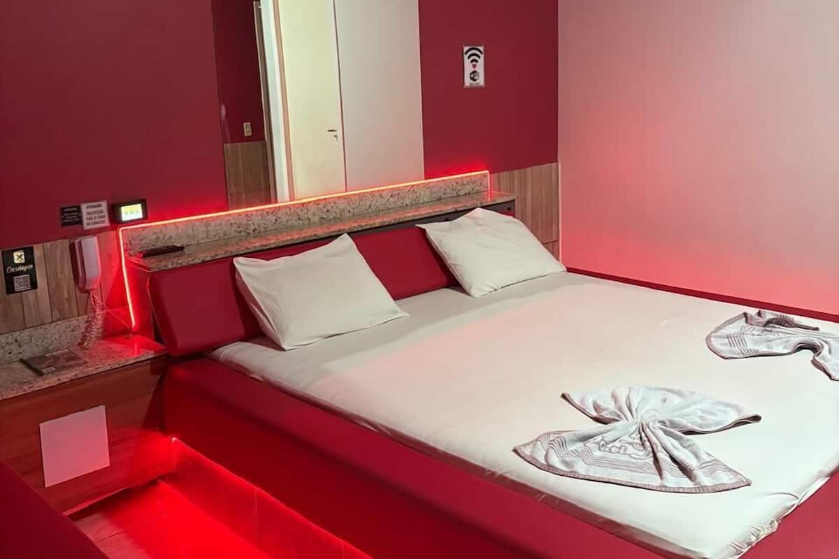 Basic Suite | 1 bedroom, minibar, free WiFi