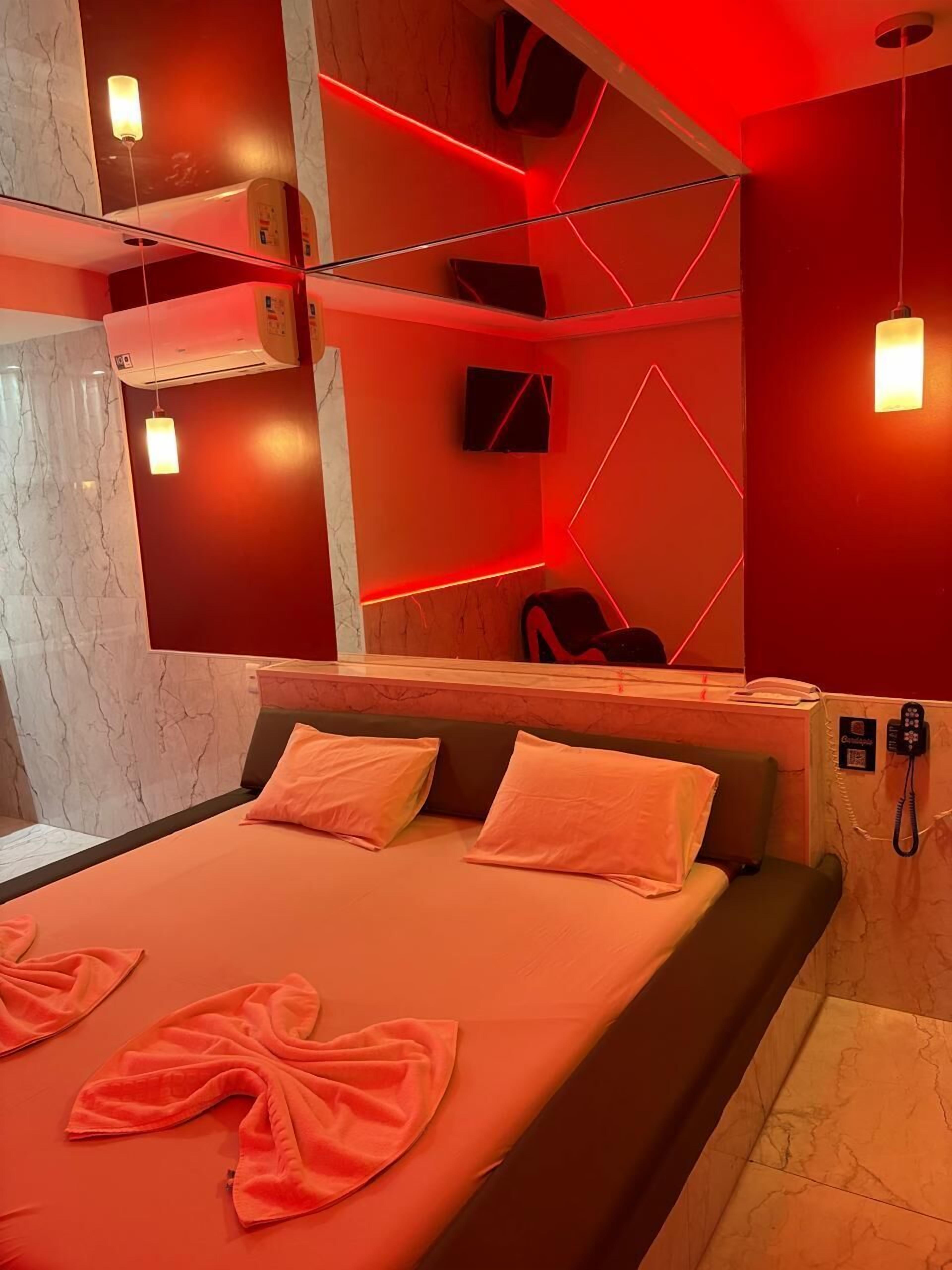 1 habitación, minibar y wifi gratis 