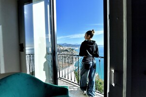 Superior Room | 1 bedroom, desk, soundproofing, free WiFi