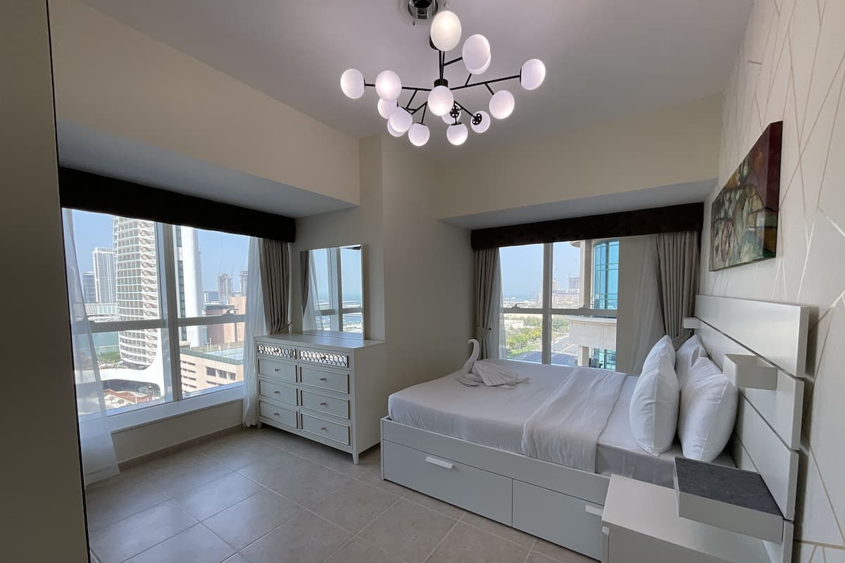 1 bedroom, desk, laptop workspace, free WiFi