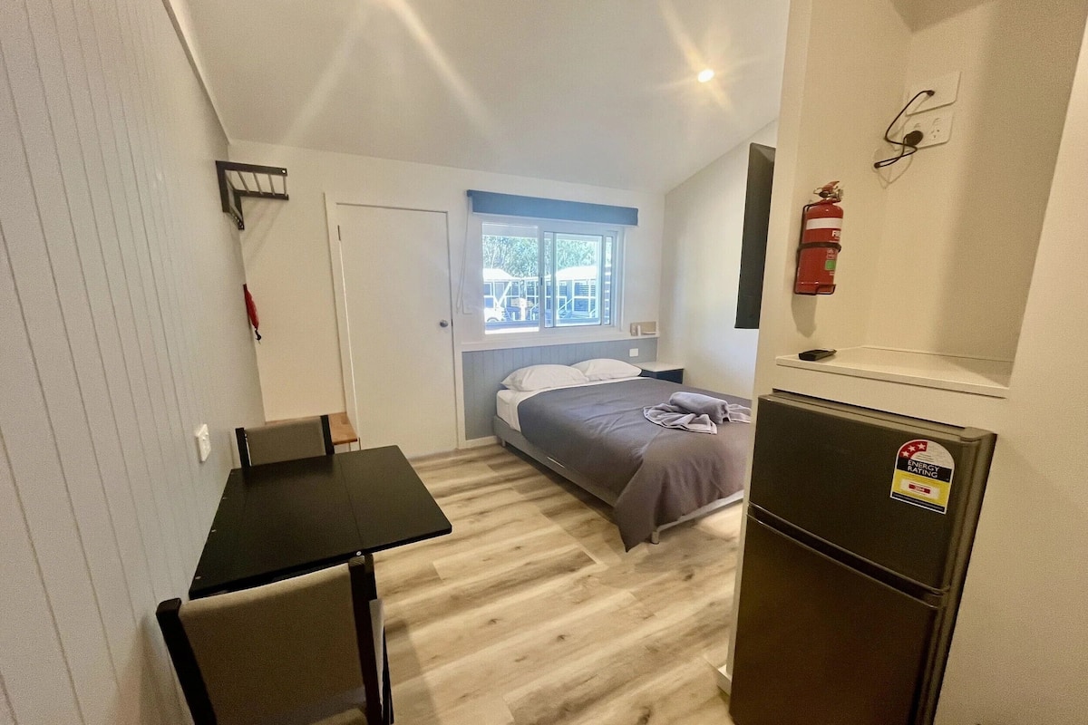 Superior Patio Studio | Wi-Fi de cortesia, roupa de cama