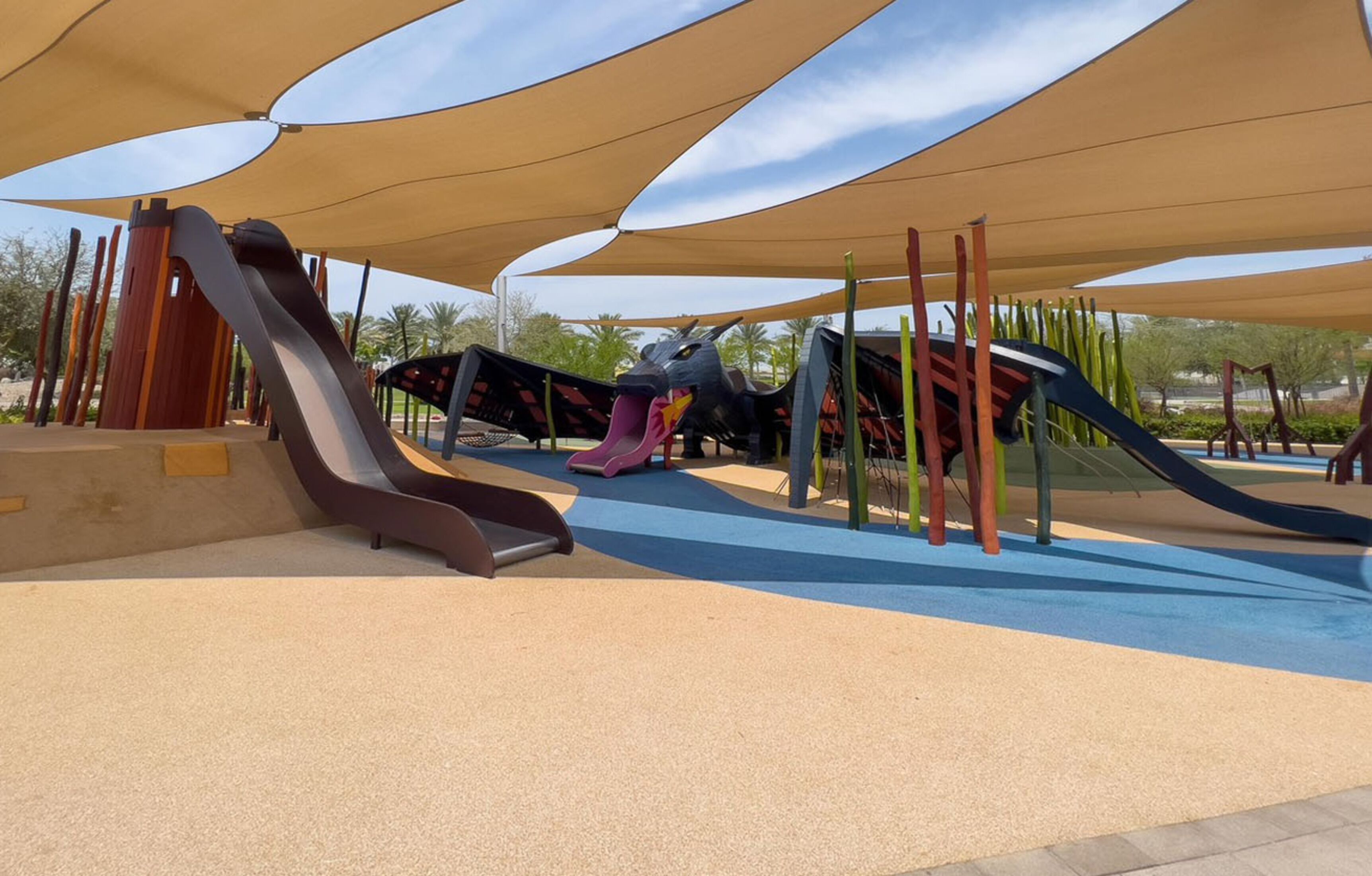 Tempat bermain anak - outdoor
