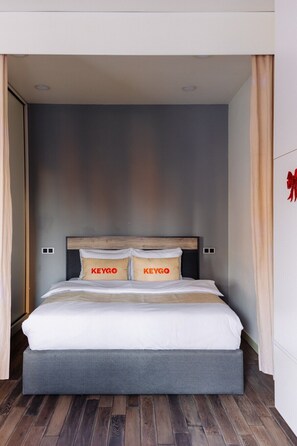 1 bedroom, iron/ironing board, WiFi, bed sheets