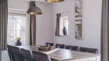 Dineren