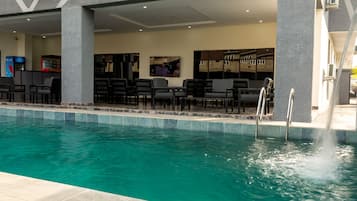 Piscina externa