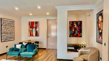 Superior Room | Living area | Flat-screen TV