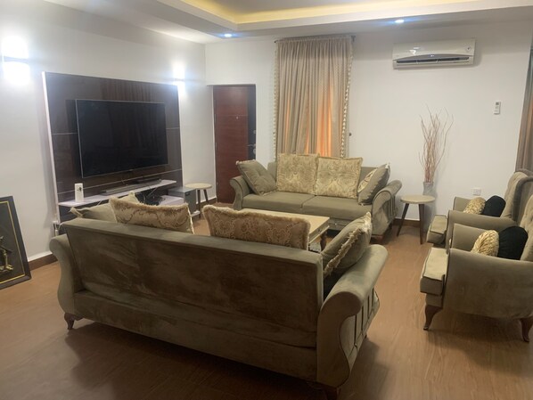 Apartment | Living area - Tranquil Habitare (Abuja)