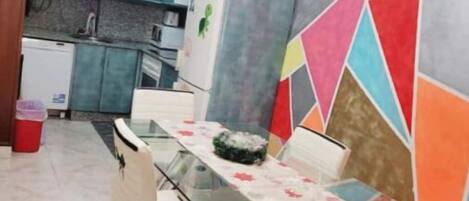 تناول الطعام