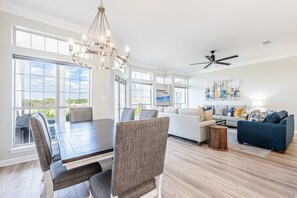 Interior - Modern Designer Coastal Condo with 6 Seat Golf Cart & Tram & Pet Friendly (Miramar Beach)