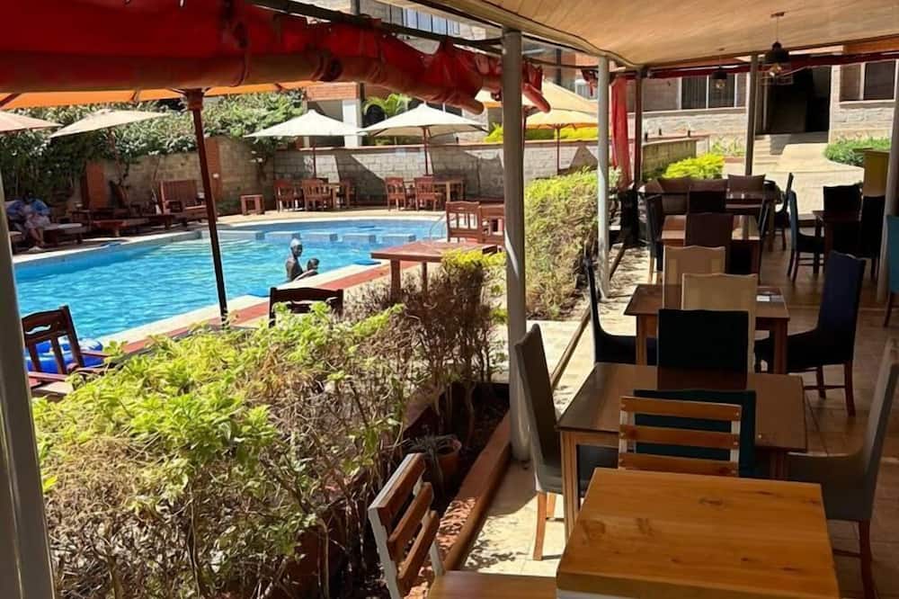 Westlands Villas
