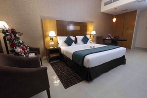 Standard Single Room | Down comforters, memory foam beds, minibar, in-room safe