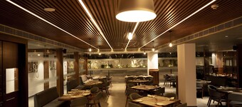 โรงแรมโกคุลัมพาร์คกูรูวายูร์