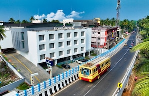 Mặt tiền nơi lưu trú