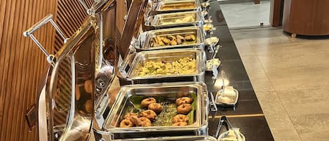 Colazione a base di specialità locali inclusa, servita tutte le mattine