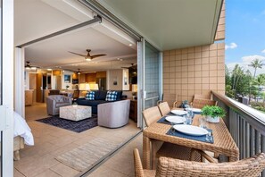 Condo, 2 Bedrooms | Outdoor dining