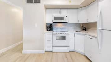 Condo, 1 habitación | Cocina privada