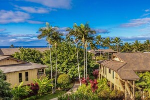 Condo, 2 Bedrooms | Exterior